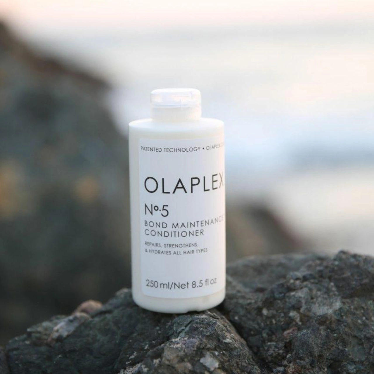 OLAPLEX BOND MAINTENANCE CONDITIONER NO. 5 HAJMEGÚJÍTÓ BALZSAM - 250ml képe 3